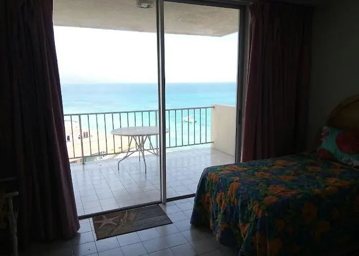 Vacation Hub * Montego Bay